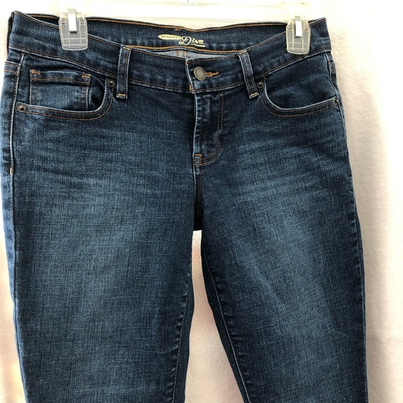 Old Navy Denim - Old Navy Diva style straight legged jeans